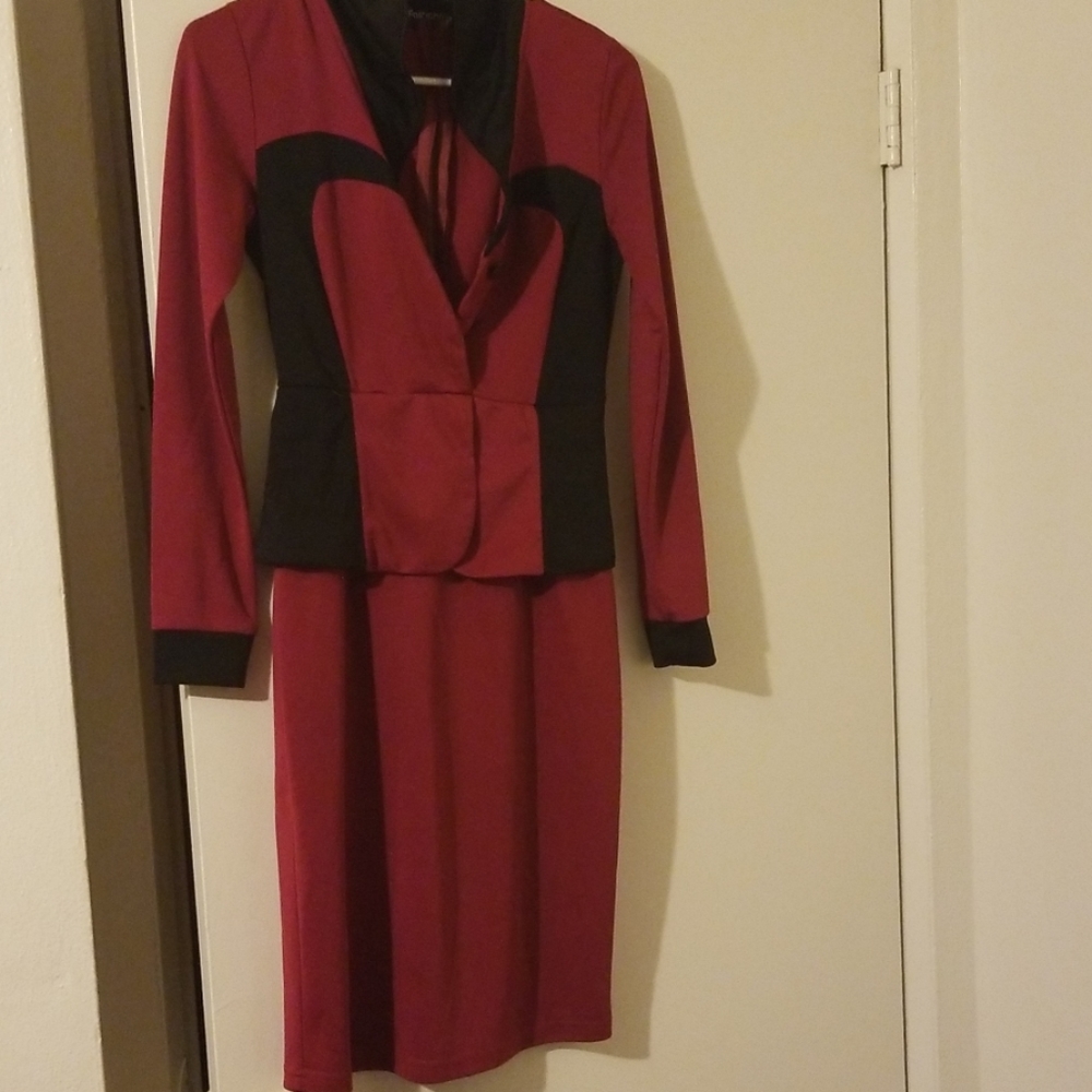 One peice top&skirt suit